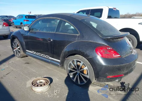 2012 Volkswagen Beetle 2.0T Turbo Launch Edition z USA, uszkodzony, nr VIN 3VWVA7AT6CM602890